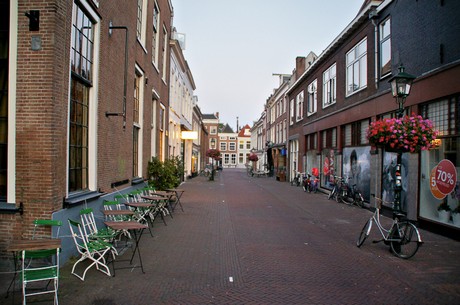 delft