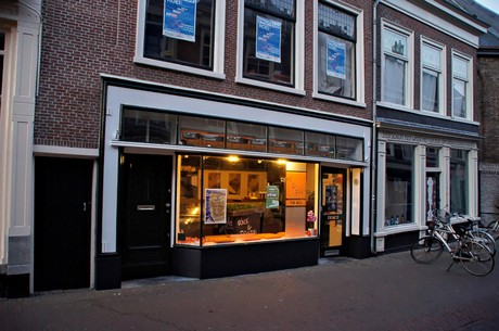 delft