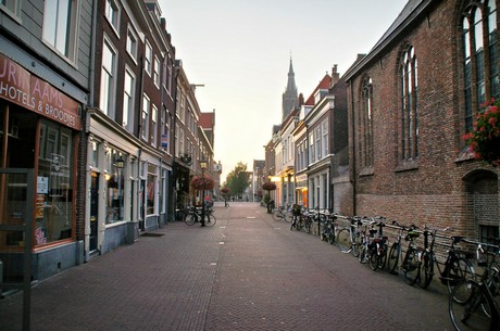 delft