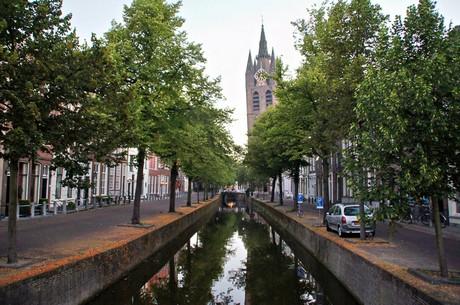 delft