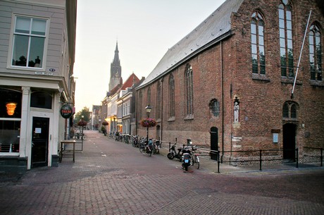 delft