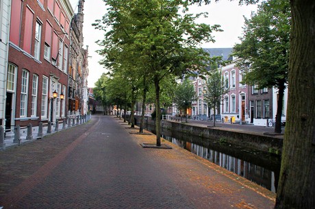 delft