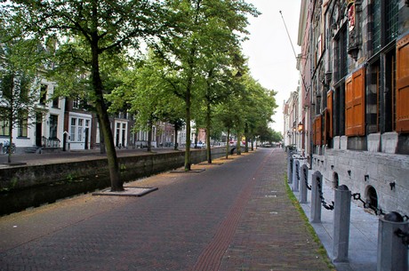 delft