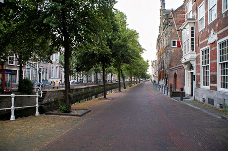 delft