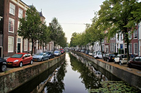 delft