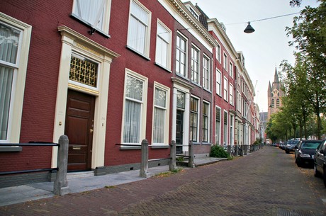 delft