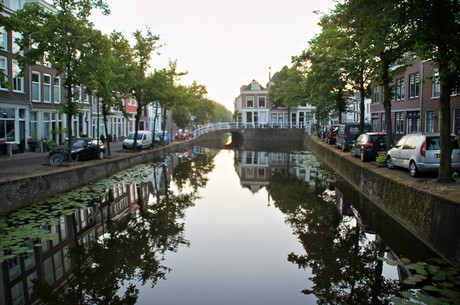 delft