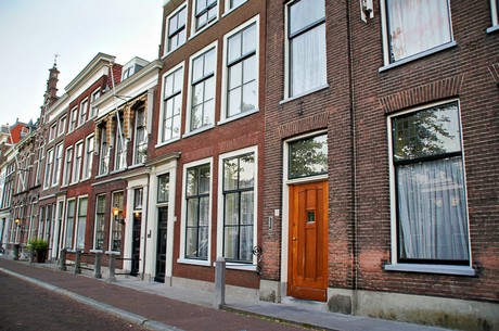 delft