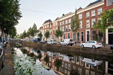delft