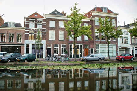 delft