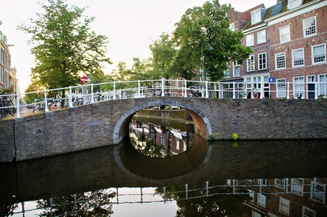 delft