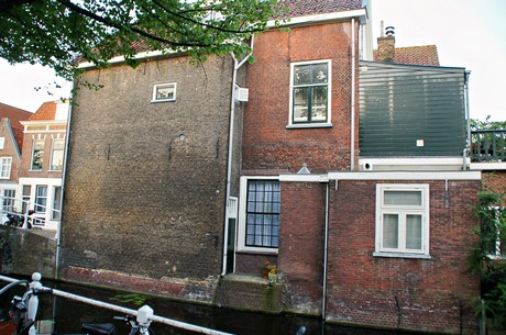 delft
