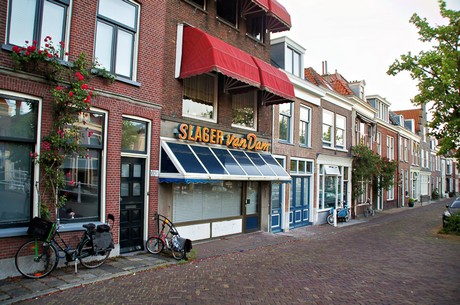 delft