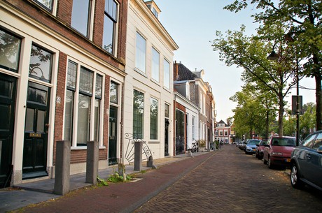 delft