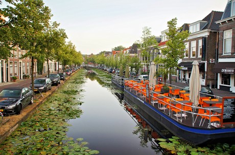 delft