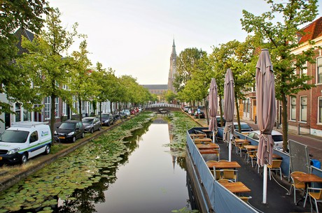 delft