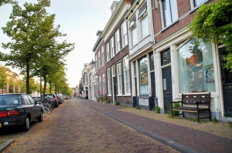 delft