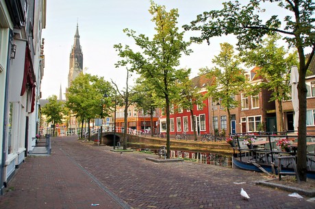 delft