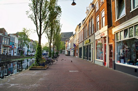 delft