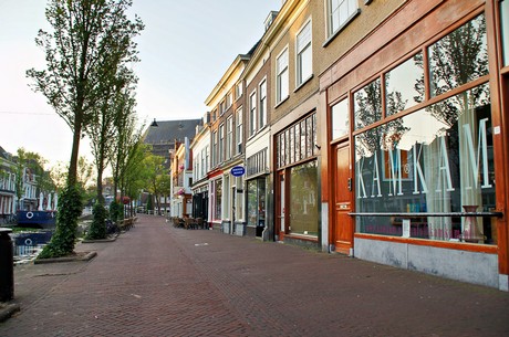 delft