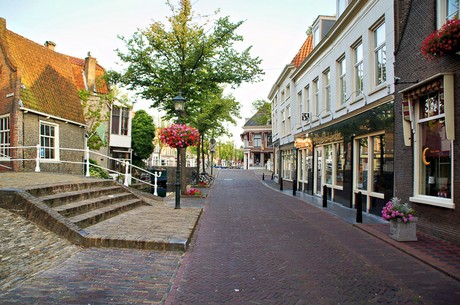 delft