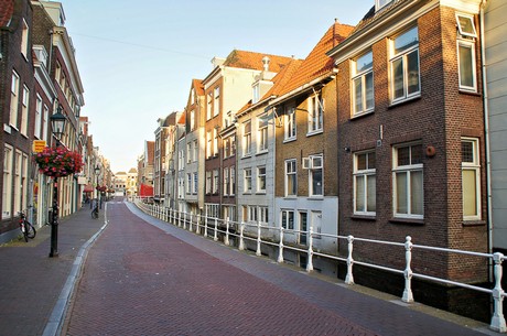 delft