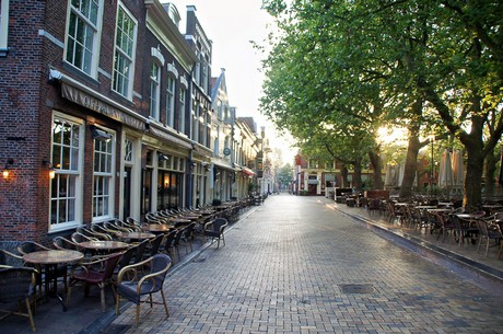 delft