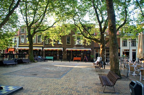 delft