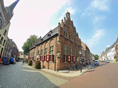 Doesburg