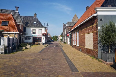 makkum