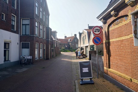 makkum