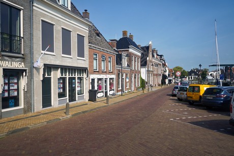 makkum