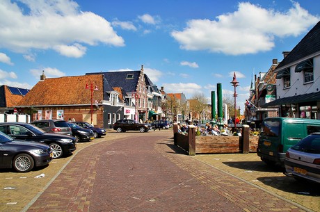 makkum