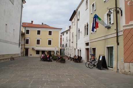 izola