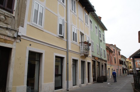 izola